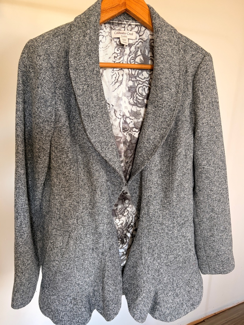 Coldwater Creek Gray Textured Shawl Collar Blazer